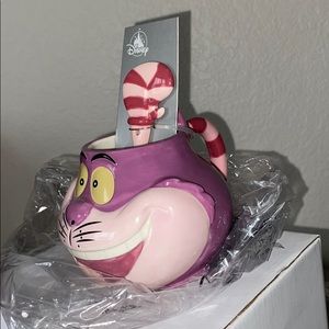 NEW Disney Cheshire Cat mug and Spoon set